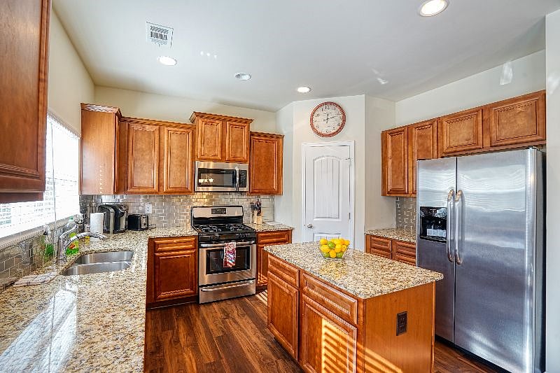 Furnished Finder property 477683_1 photo 9