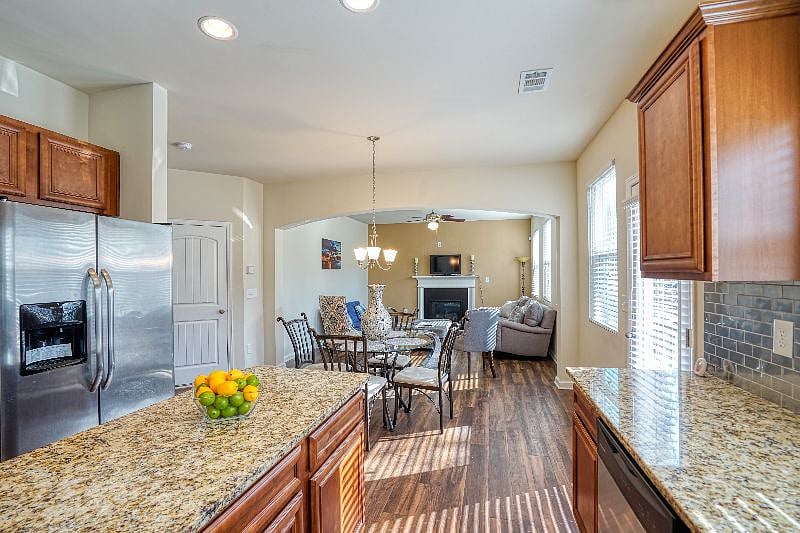 Furnished Finder property 477683_1 photo 11