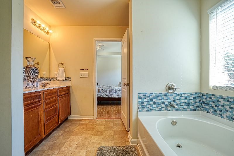 Furnished Finder property 477683_1 photo 26