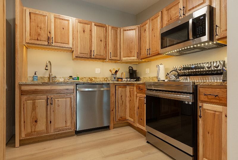 Furnished Finder property 477763_1 photo 4