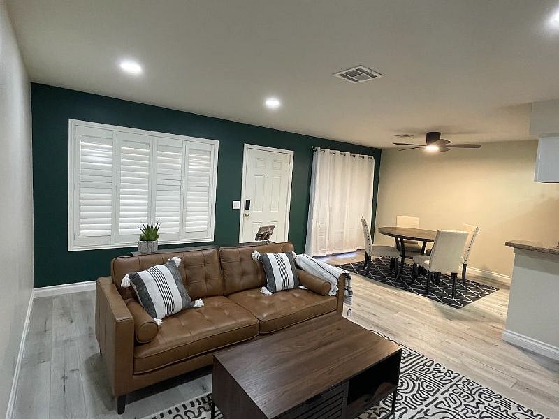 Furnished Finder property 477794_1 photo 4