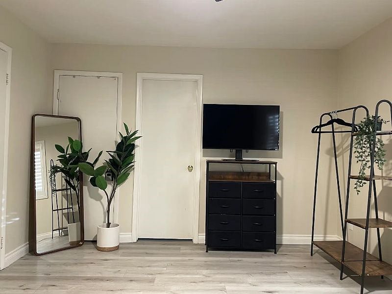 Furnished Finder property 477794_1 photo 12