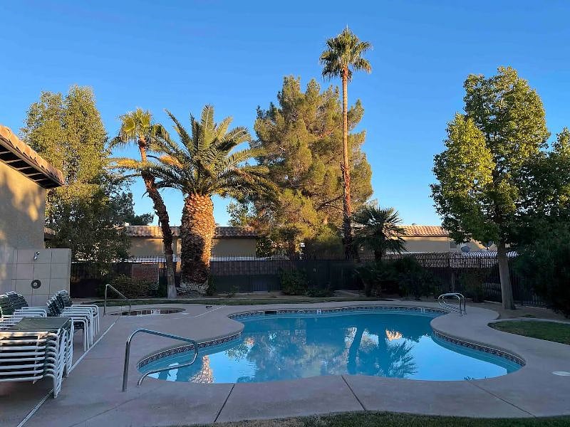 Furnished Finder property 477794_1 photo 17