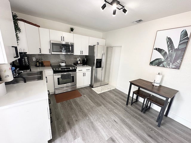 Furnished Finder property 477801_1 photo 5