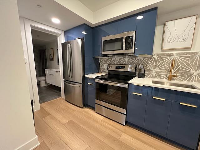 Furnished Finder property 477807_10 photo 7