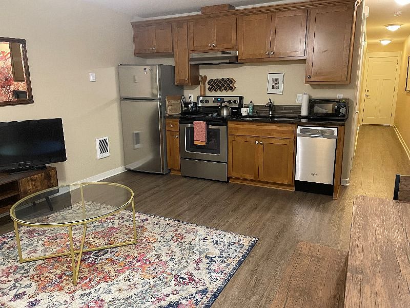 Furnished Finder property 477835_1 photo 4