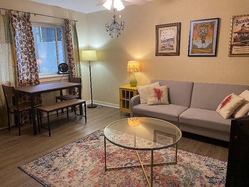 Furnished Finder property 477835_1 photo 3