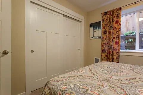 Furnished Finder property 477835_1 photo 8