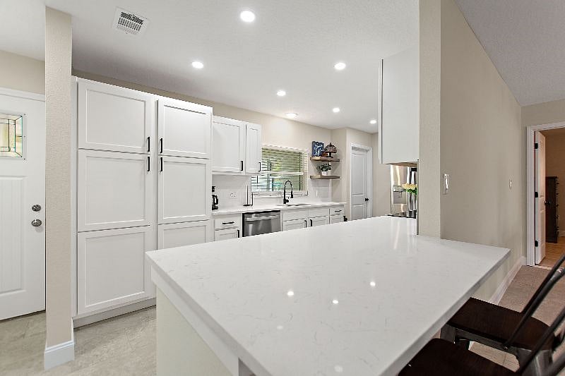 Furnished Finder property 477879_1 photo 11