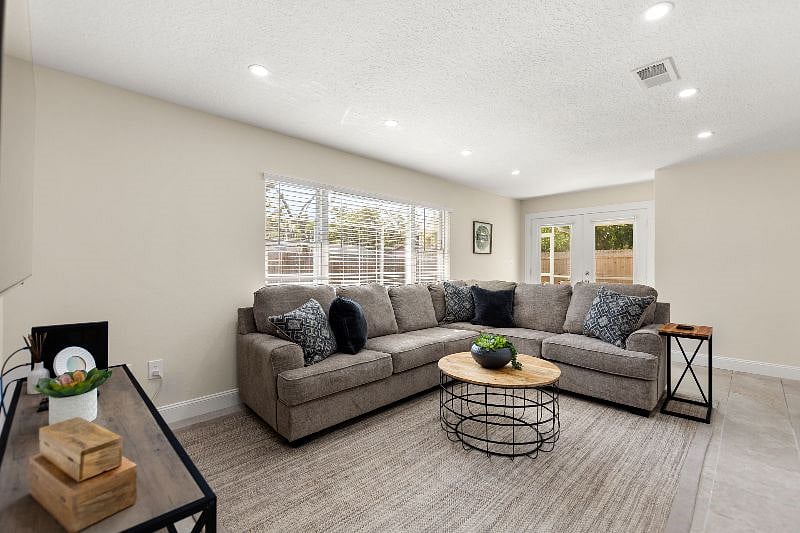 Furnished Finder property 477879_1 photo 21