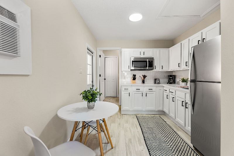 Furnished Finder property 477879_1 photo 26