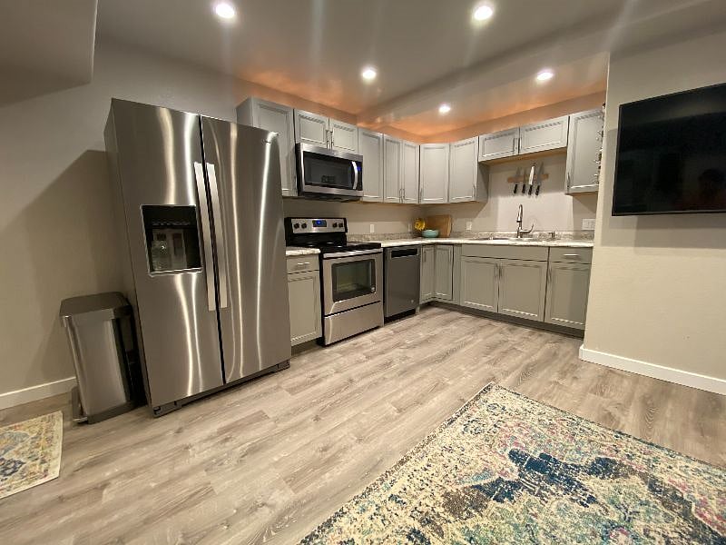 Furnished Finder property 477889_1 photo 13