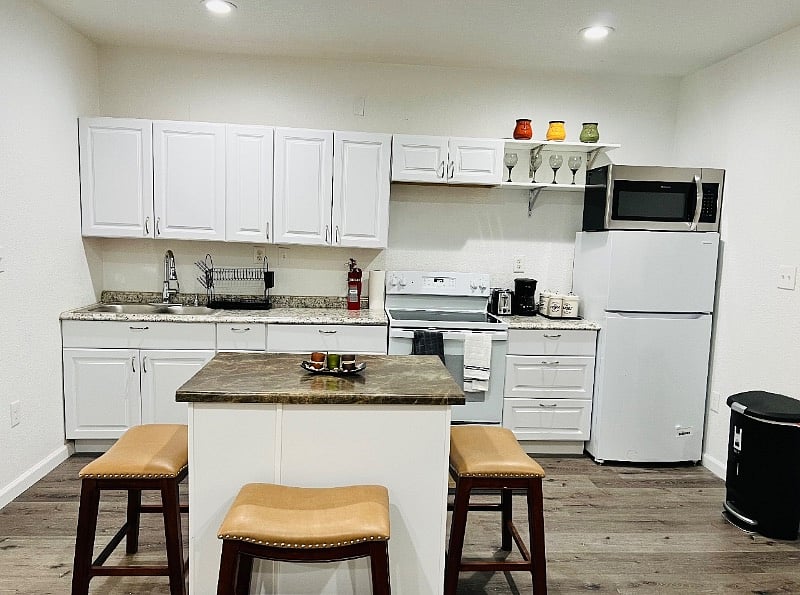 Furnished Finder property 477890_1 photo 6