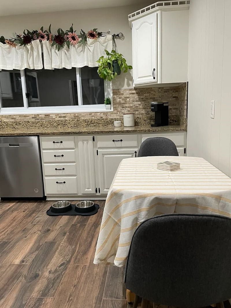 Furnished Finder property 477972_1 photo 15