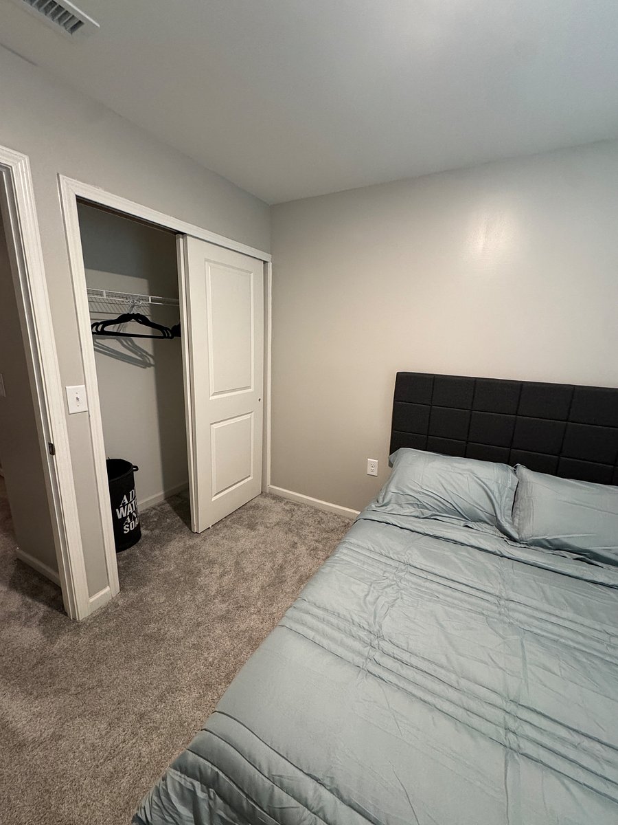Furnished Finder property 477994_1 photo 12