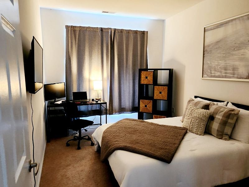 Furnished Finder property 478010_1 photo 3