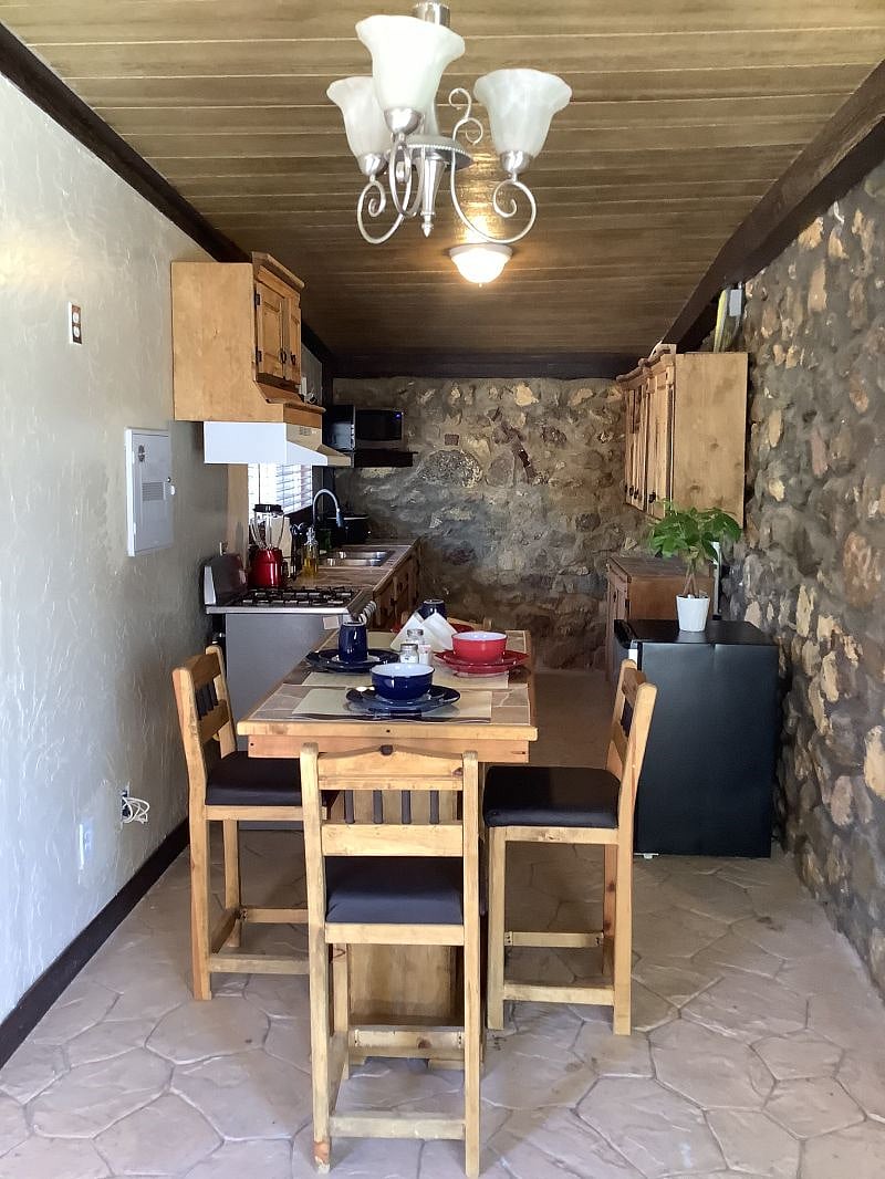 Furnished Finder property 478140_2 photo 8
