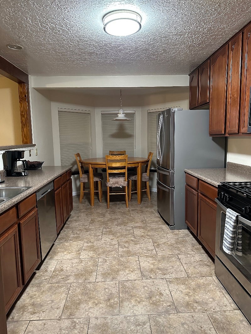 Furnished Finder property 478146_1 photo 4