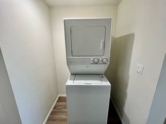 Furnished Finder property 478174_1 photo 11