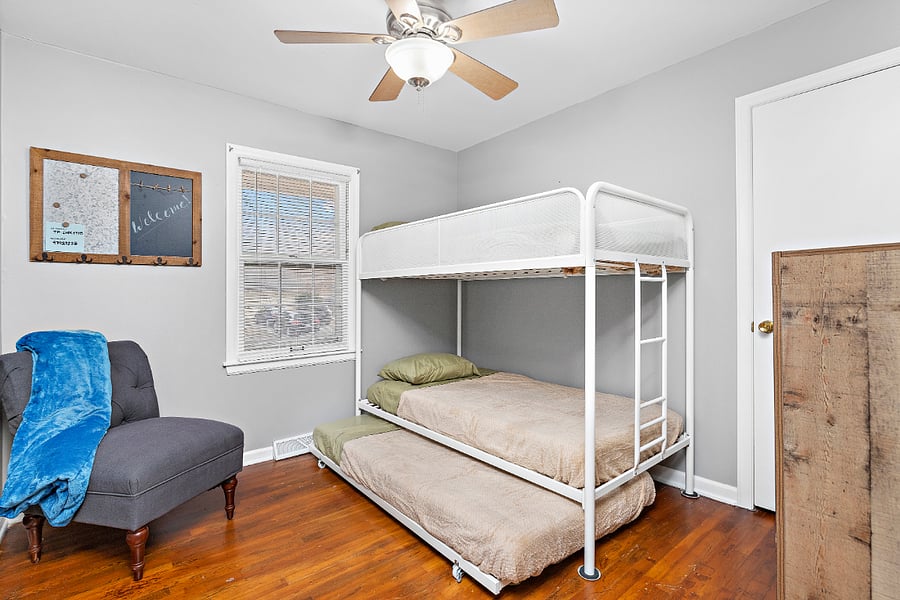 3 bunk beds