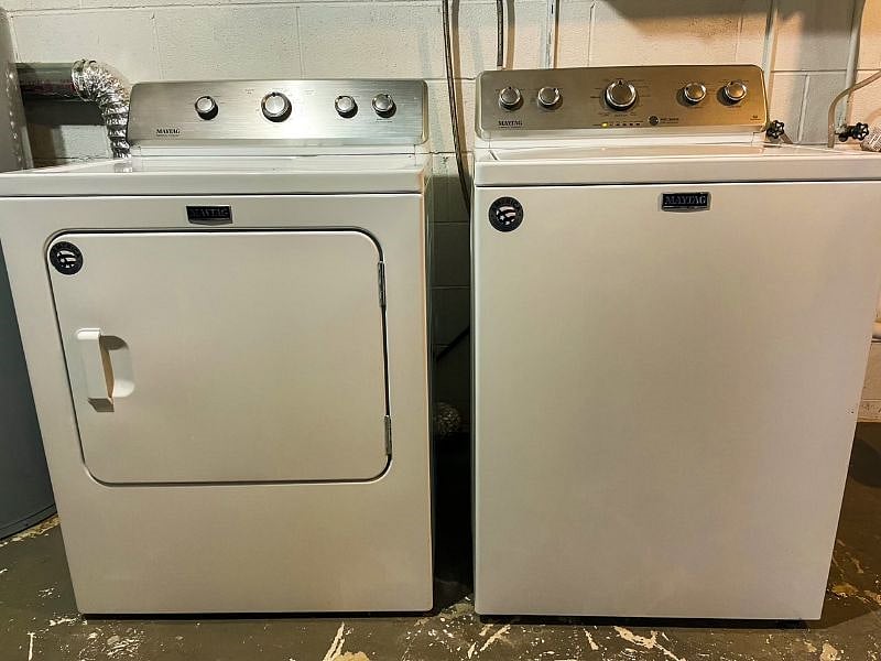 Washer dryer in basement