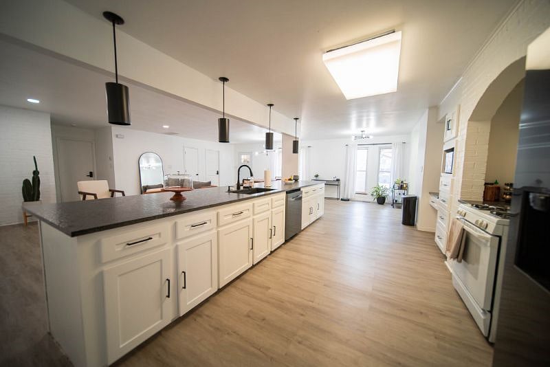 Furnished Finder property 478779_1 photo 3