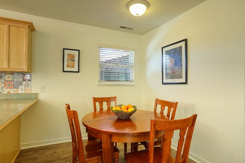 dining table extends with a leaf