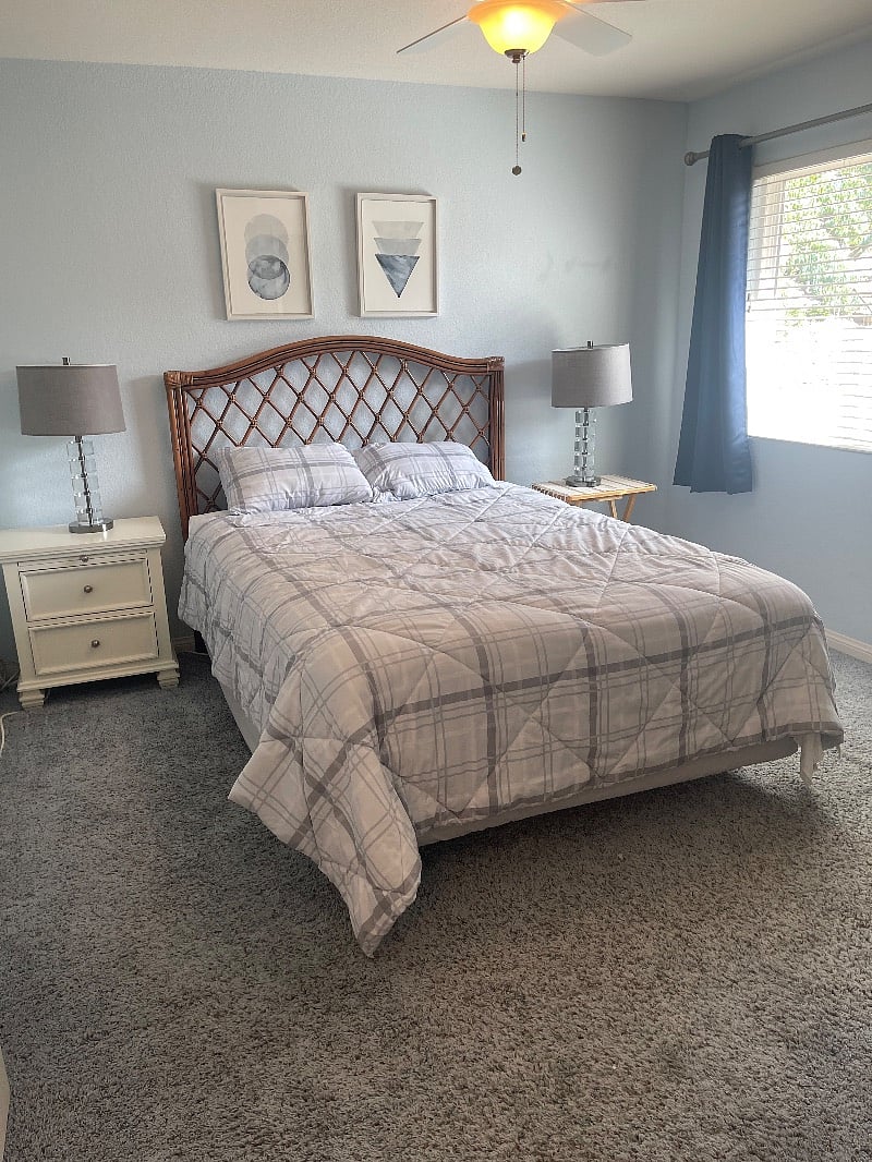 Bedroom with Queen bed. 
