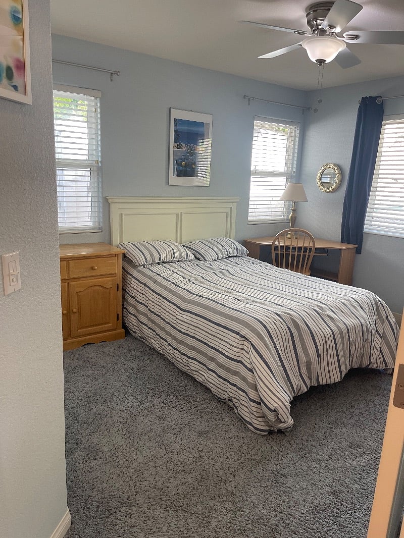 Extra bedroom for occasional guest, full size bed. 