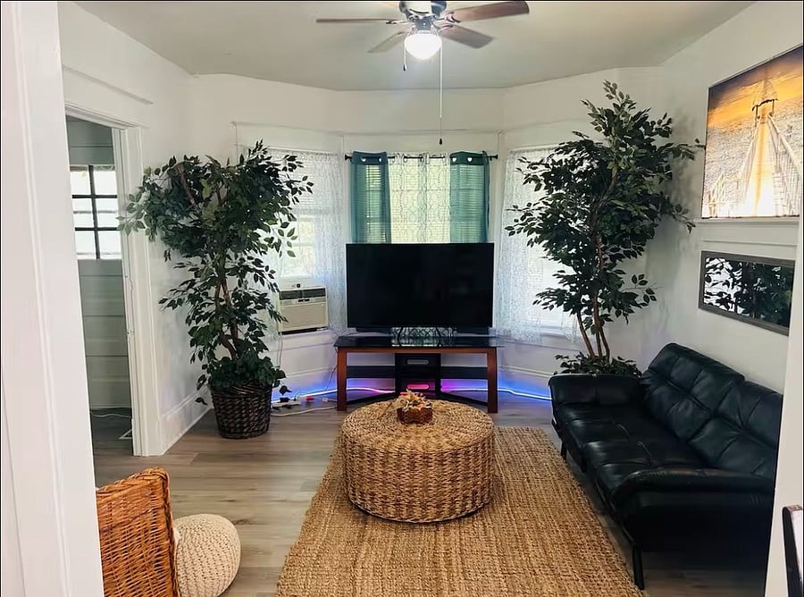 Furnished Finder property 479061_1 photo 1