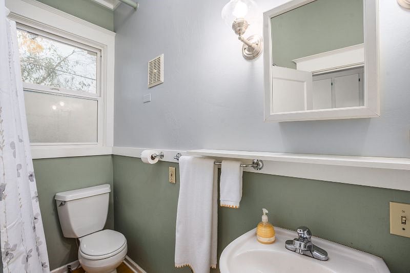 Furnished Finder property 479097_1 photo 3