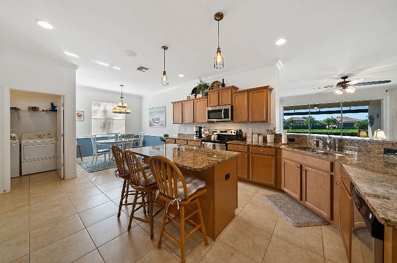 Furnished Finder property 479109_1 photo 7
