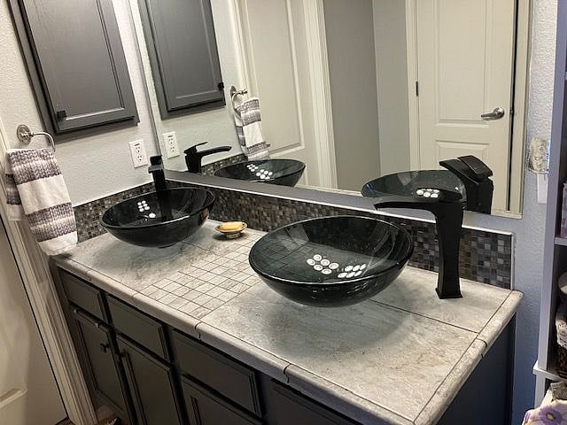 Master ensuite
