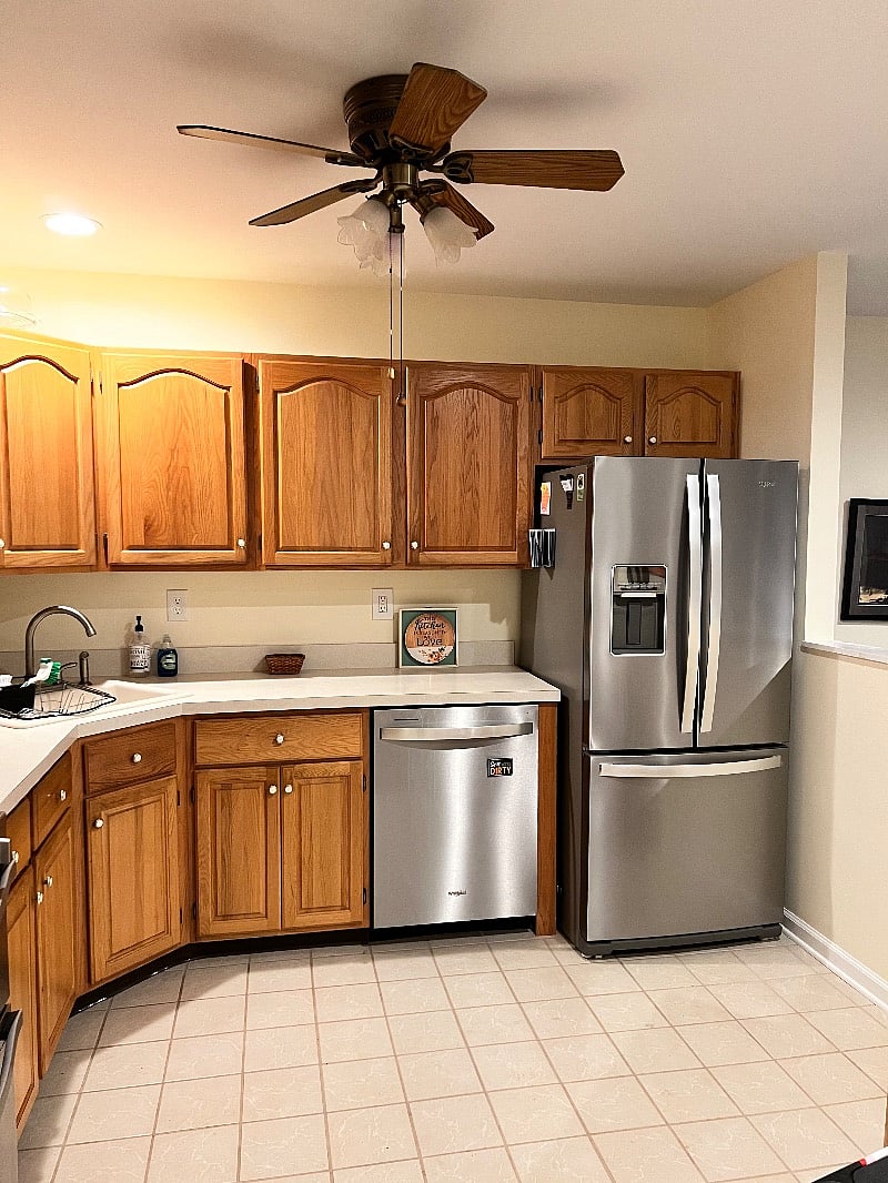 Kitchen - all new stainless steel appliances