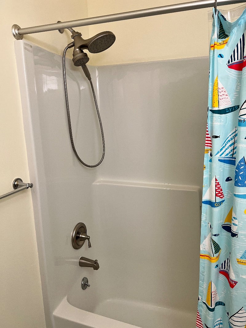 New tub faucet and shower heads