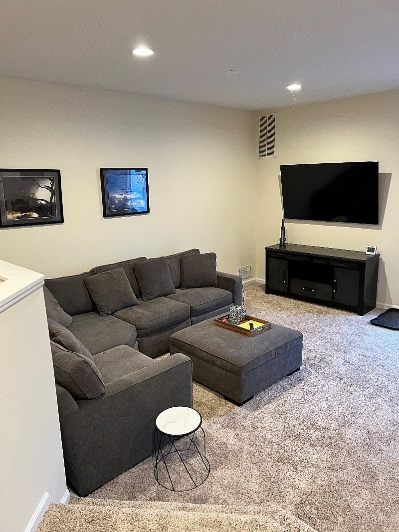 Living room  - 65" Smart TV