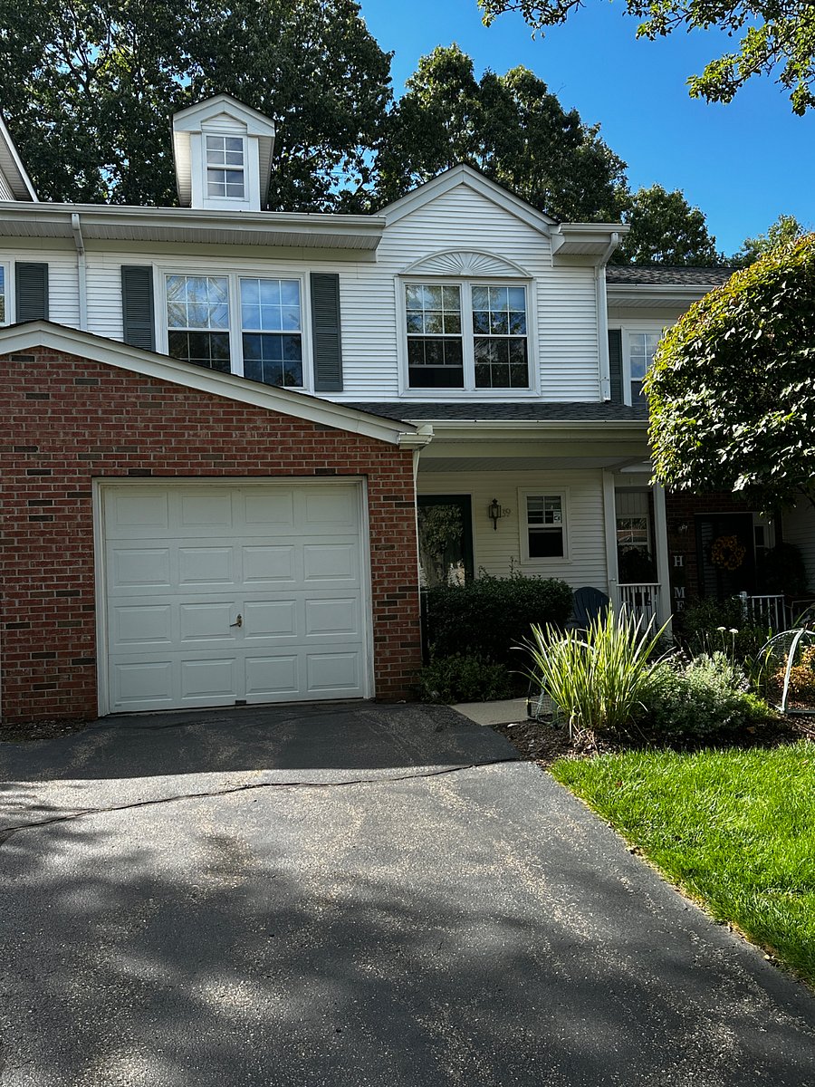 Front of townhouse