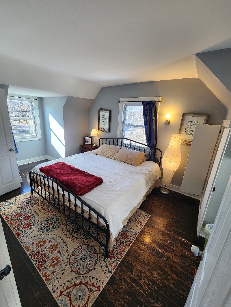 King bedroom with Casper mattress
All curtains are black out