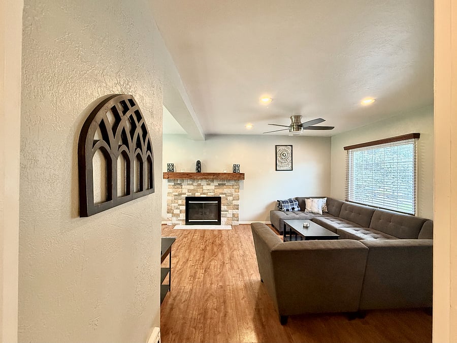 Furnished Finder property 479239_2 photo 3