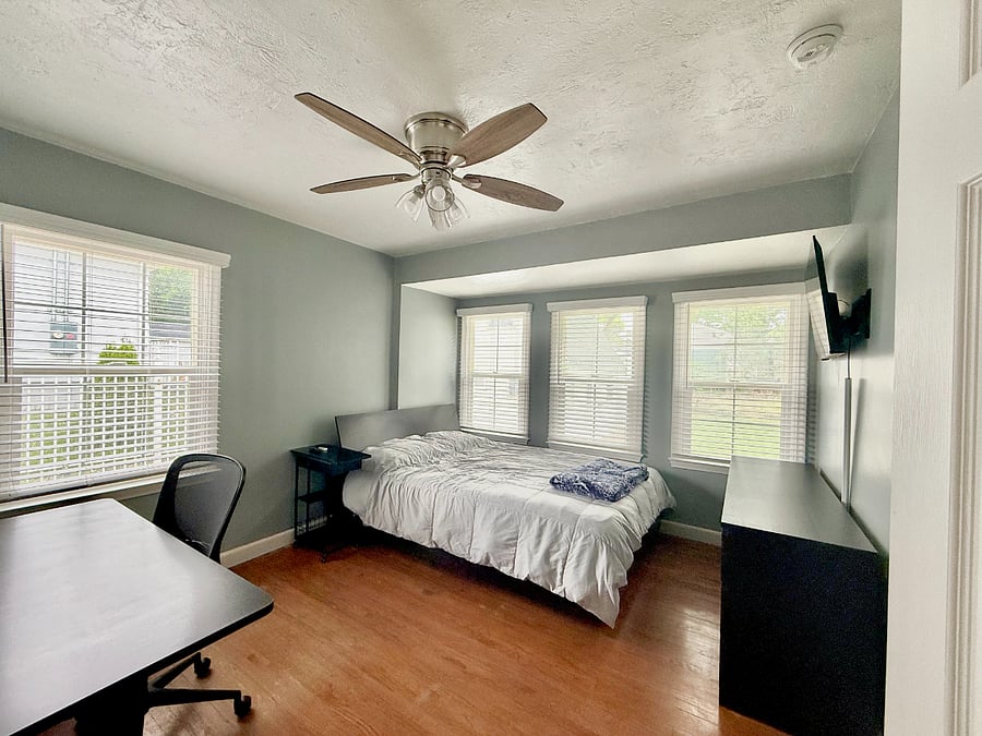 Furnished Finder property 479239_2 photo 7