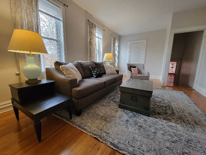 Furnished Finder property 479245_2 photo 3