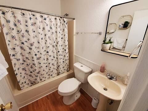 Furnished Finder property 479341_1 photo 3