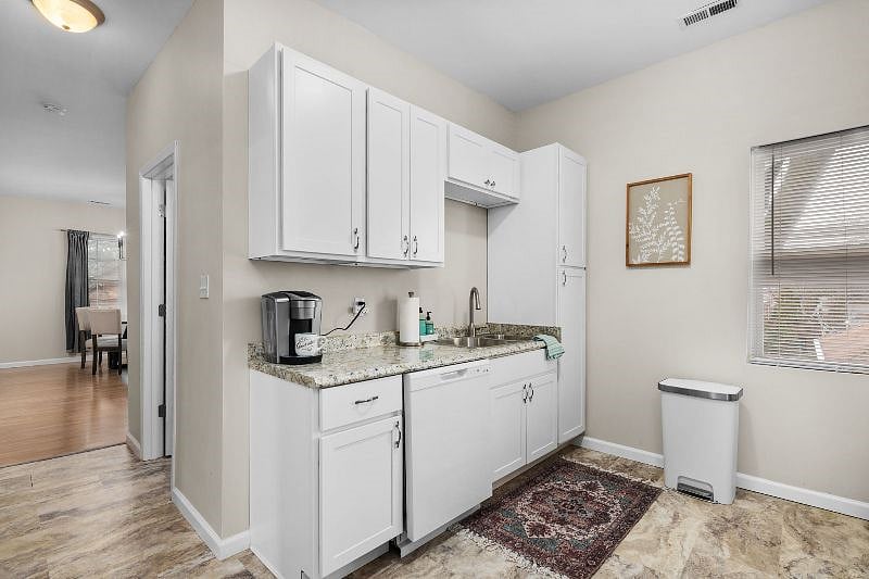 Furnished Finder property 479458_1 photo 16