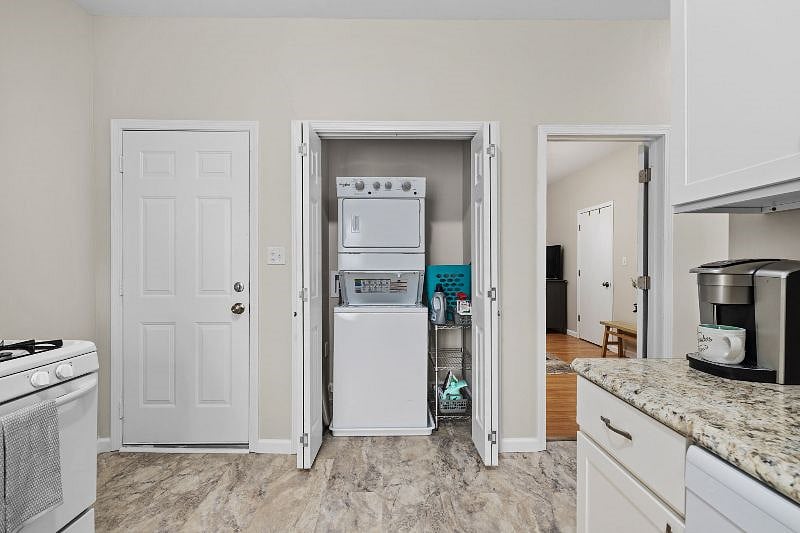 In-unit laundry