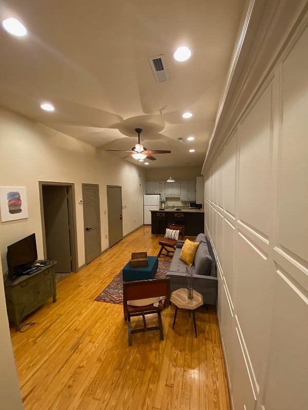 Furnished Finder property 479592_2 photo 4