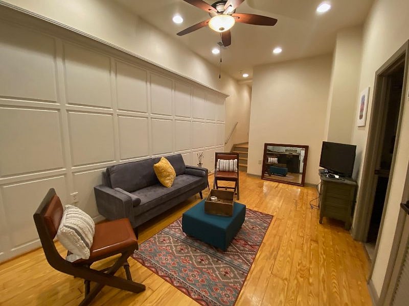 Furnished Finder property 479592_2 photo 3