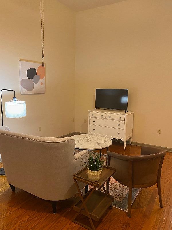 Furnished Finder property 479592_5 photo 6