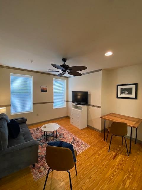 Furnished Finder property 479592_6 photo 10