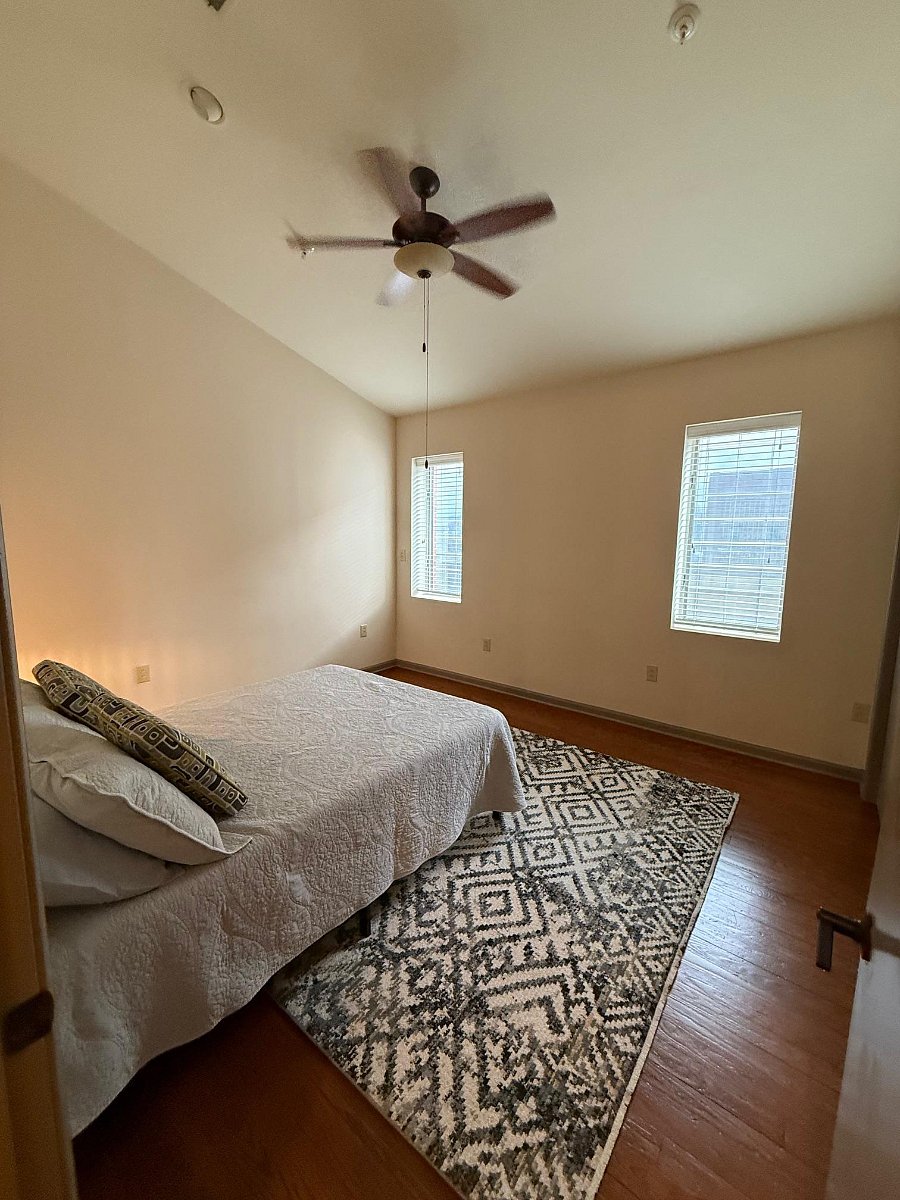 Furnished Finder property 479592_7 photo 9