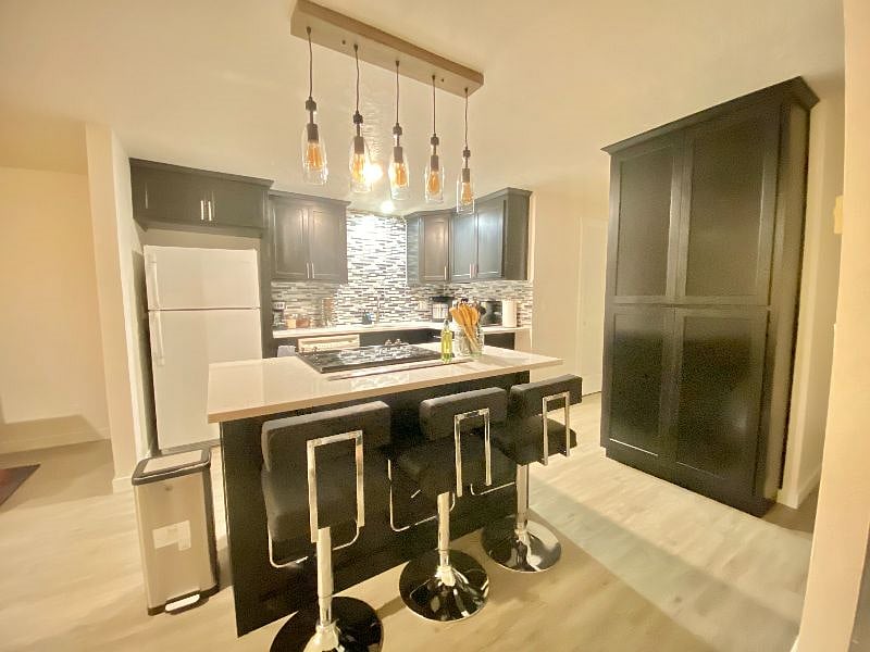 Furnished Finder property 479693_3 photo 6